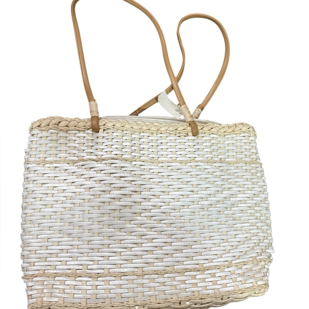 Chic Tan and Cream Woven Tote Bag - Picture 6 of 6